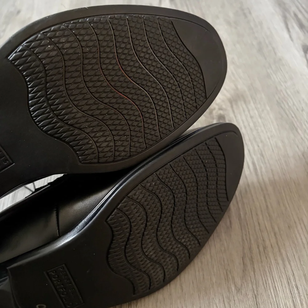 NEW Perry Ellis Konrad Plain Toe Loafer